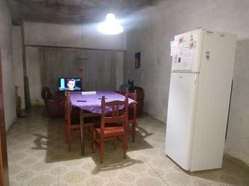 VENTA Casa 4 Ambientes, Se escuchan OFERTAS