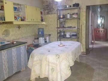 VENTA Casa 4 Ambientes, Se escuchan OFERTAS