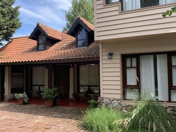 Casa en Venta en  Ayres de Pilar, Pilar - 4 dormitorios