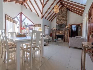 Casa en Venta en  Ayres de Pilar, Pilar - 4 dormitorios