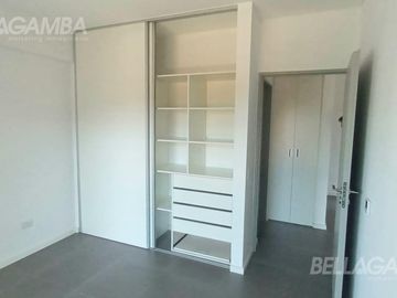 DEPARTAMENTO VENTA 2 AMBIENTES FLORIDA BELGRANO OESTE