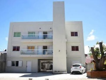Departamento en venta - 2 dormitorios 1 baño - 49mts2 - Costa Azul