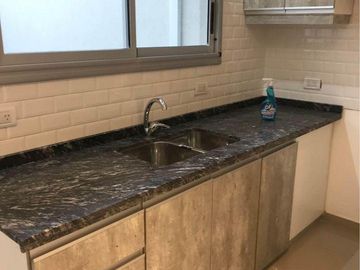 Dúplex en venta - 2 Dormitorios 2 Baños - Cochera - 110Mts2 - Berazategui