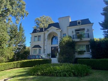 Casa en Abril Club De Campo