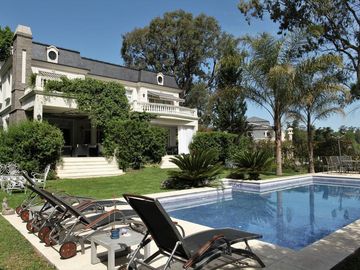 Casa en Abril Club De Campo