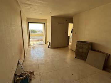 Departamento a estrenar frente con balcón y amenities sobre Avenida Colón