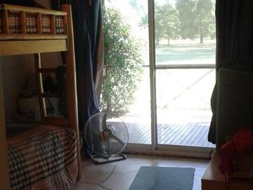 CHALET 6 AMB PISCINA CLIMATIZADA LOTE 1500 M²  VISTA AL GOLF