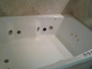 CHALET 6 AMB PISCINA CLIMATIZADA LOTE 1500 M²  VISTA AL GOLF