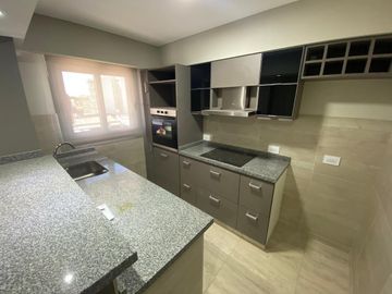 Lobos 41, Wilde ¡3 Ambientes al contrafrente en Venta!