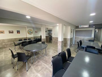 Lobos 41, Wilde ¡3 Ambientes al contrafrente en Venta!