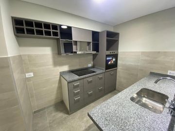 Lobos 41, Wilde ¡3 Ambientes al contrafrente en Venta!