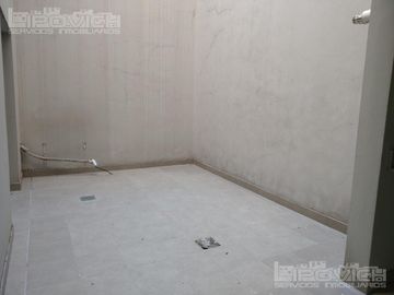 2 Amb. PB Contr.c/ Patio y Cochera f/c. Apto. Seguridad. Lambare al 900  - Almagro