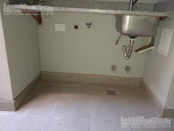 2 Amb. PB Contr.c/ Patio y Cochera f/c. Apto. Seguridad. Lambare al 900  - Almagro