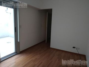 2 Amb. PB Contr.c/ Patio y Cochera f/c. Apto. Seguridad. Lambare al 900  - Almagro