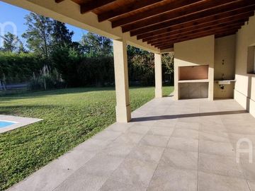 Casa en venta en La Horqueta de Echeverría | Canning | APTO CRÉDITO