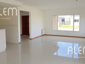 Casa en venta en La Horqueta de Echeverría | Canning | APTO CRÉDITO