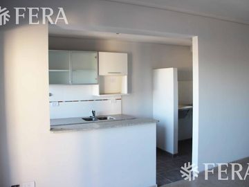 Venta de departamento 2 ambientes en Wilde (17538)
