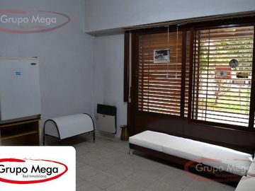 Excelente Casa 6 amb parque piscina 4 bños garage 2 autos - Paternal