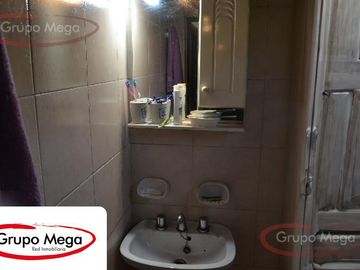 Excelente Casa 6 amb parque piscina 4 bños garage 2 autos - Paternal