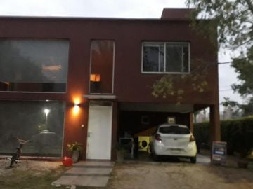 Casa en venta - 3 habitaciones 2 baños - pileta patio - 210mts2 - Esteban Echeverria