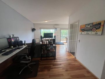 Departamento de 2 amb. en venta en Complejo, Moreno