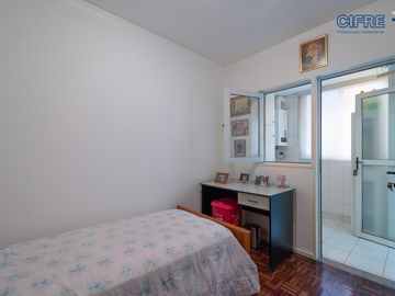 Departamento 3 amb   dependencia completa  3 baños Cochera fija cubierta Baulera