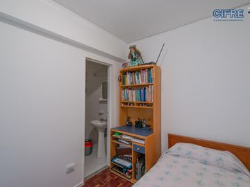 Departamento 3 amb   dependencia completa  3 baños Cochera fija cubierta Baulera
