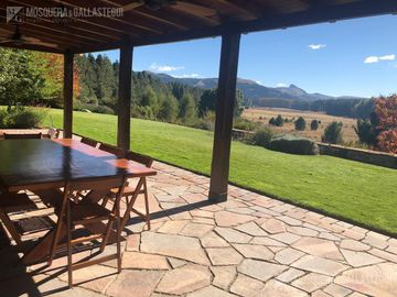 Casa en venta- Chapelco.