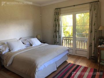 Casa en venta- Chapelco.