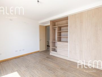 Casa en venta en Terralagos Canning