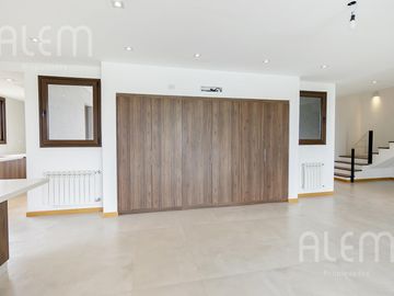 Casa en venta en Terralagos Canning
