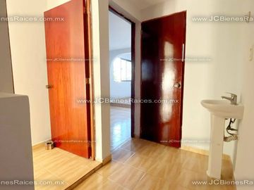 🏡Casa en Venta, En Col. Valente Díaz, por💲1,099,000.💰✨