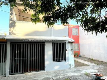 🏡Casa en Venta, En Col. Valente Díaz, por💲1,099,000.💰✨