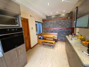 Hermosa Casa en Venta 6D5B Jardines del Sur - Propiedades OK