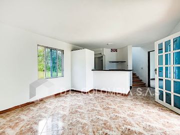 VENTA de CASAS en RICAURTE