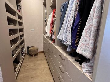 DEPARTAMENTO VENTA URB. VICTORIA CUMBAYA
