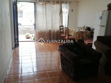 Casa en Venta en av los pajaritos con luis gandarilla