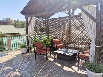 Casa en Venta en Cerca de Condell Sur