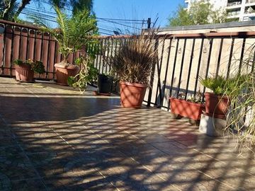 Casa en Venta en Cerca de Condell Sur