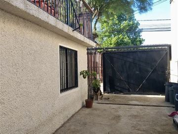 Casa en Venta en Cerca de Condell Sur