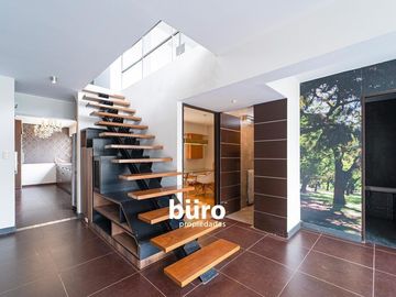LINDO DUPLEX CON GRAN TERRAZA  DOS DORMITORIOS EN VENTA EN MIRAFLORES