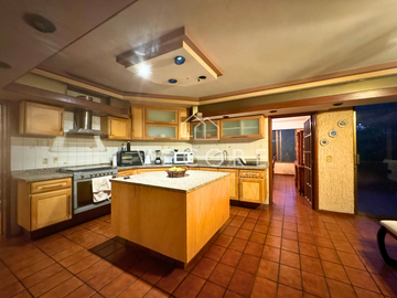 RESIDENCIA EN VENTA EN LAS CAÑADAS, ZAPOPAN