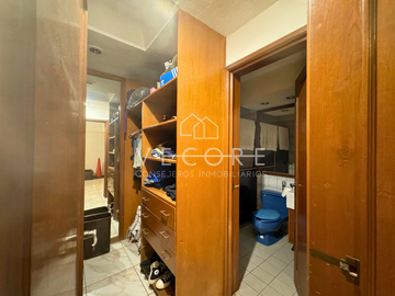 RESIDENCIA EN VENTA EN LAS CAÑADAS, ZAPOPAN