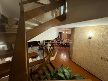 RESIDENCIA EN VENTA EN LAS CAÑADAS, ZAPOPAN