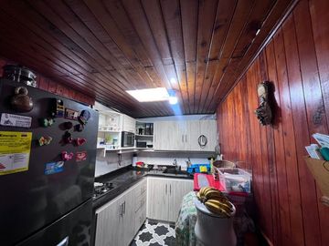 FINCA EN VENTA UBICADA EN LA CEJA SECTOR EL YARUMO
