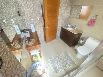 CASA EN VENTA CALLE PINTOR ARTURO GORDON