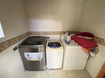 CASA EN VENTA CALLE PINTOR ARTURO GORDON