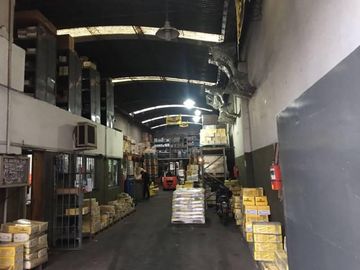 Excelente Deposito de 375m2 - Banfield