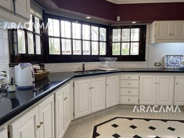Casa en venta - Monte Grande
