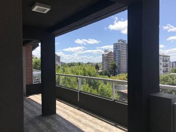 Departamento RETASADO, en VENTA, a estrenar, con 3 dormitorios y balcón terraza en Tigre Centro